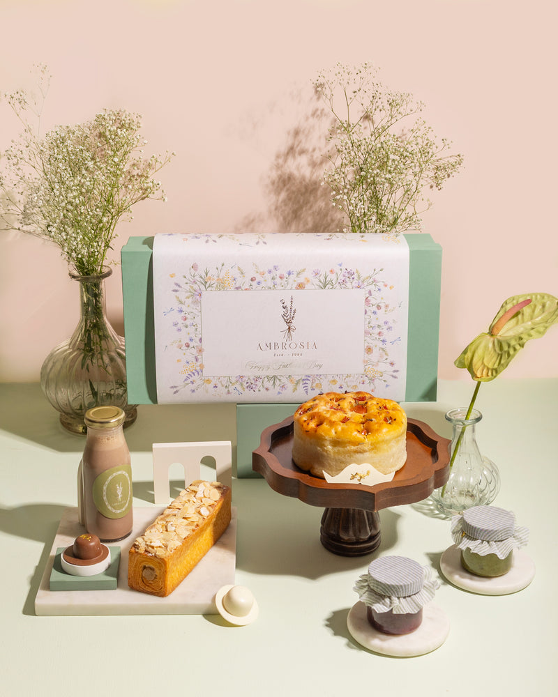 BREAKFAST HAMPER