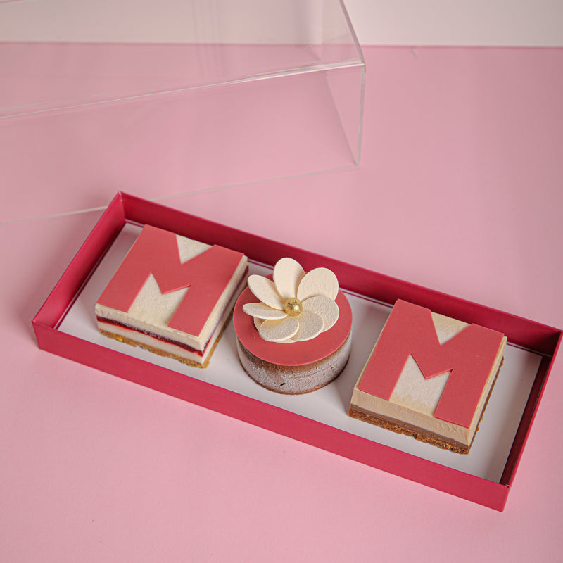 MOM PASTRY BOX