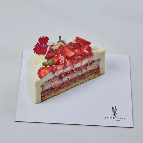 VANILLA & STRAWBERRY ENTREMET
