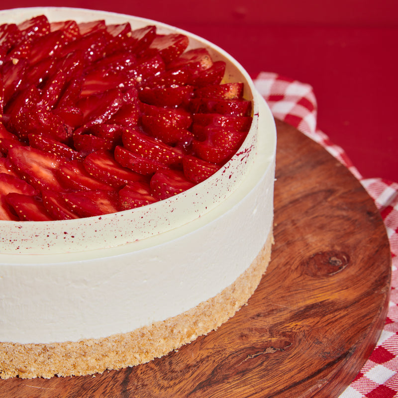 STRAWBERRY CHEESECAKE