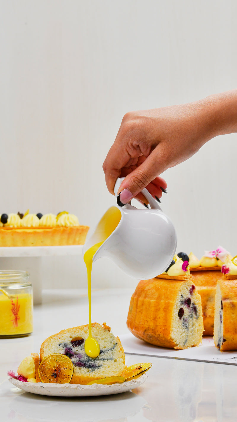 LEMON BERRY BUNDT CAKE WITH LEMON CURD