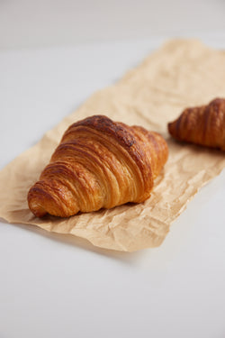 CLASSIC CROISSANTS (2 PCS)