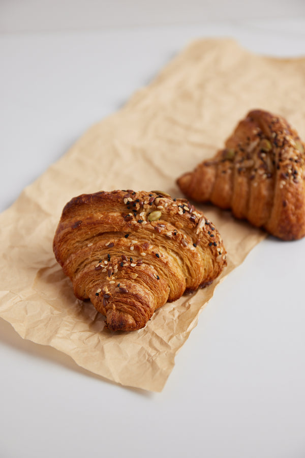 WHOLE WHEAT CROISSANTS ( 2 PCS)